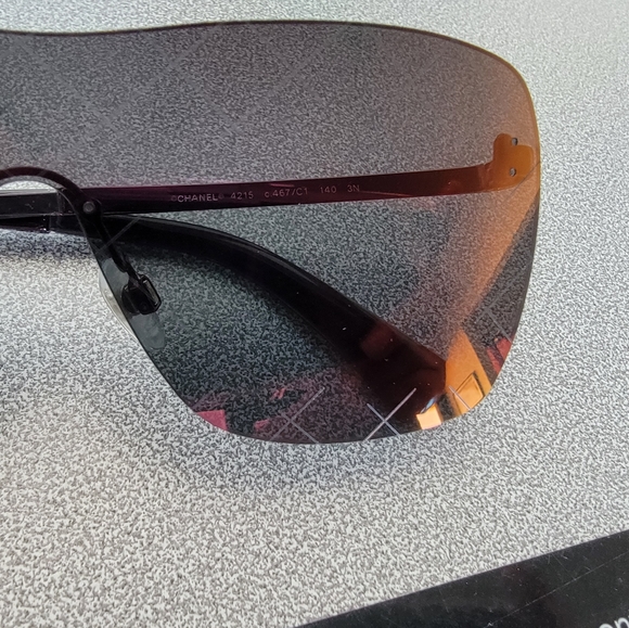 CHANEL BURGUNDY 4215 QUILTING RUNWAY SUNGLASSES main image 7